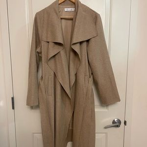 Lightweight camel jacket